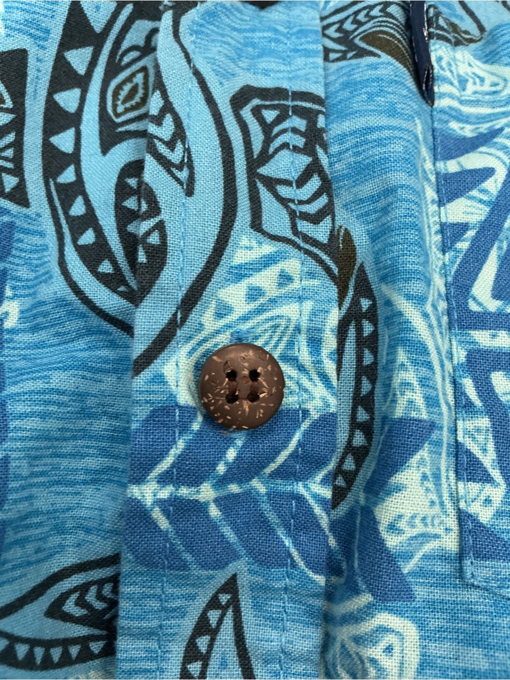 AISOKULA Fiji Turtle Blue Aloha Bula Shirt Men’s Size S - Picture 7 of 10